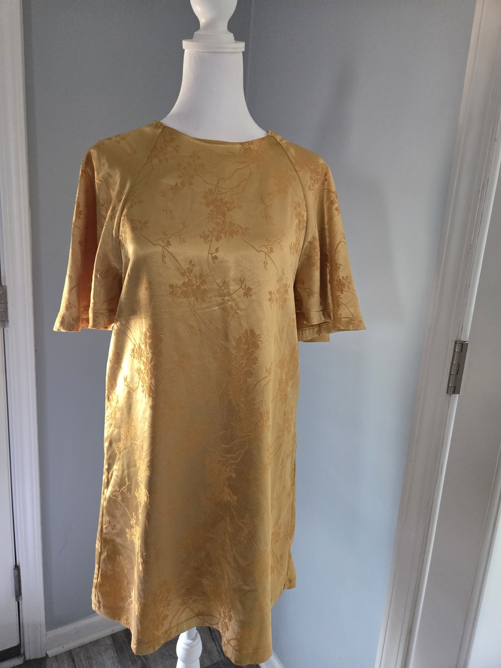 Lulu's Metallic Gold Floral Satin Mini Dress